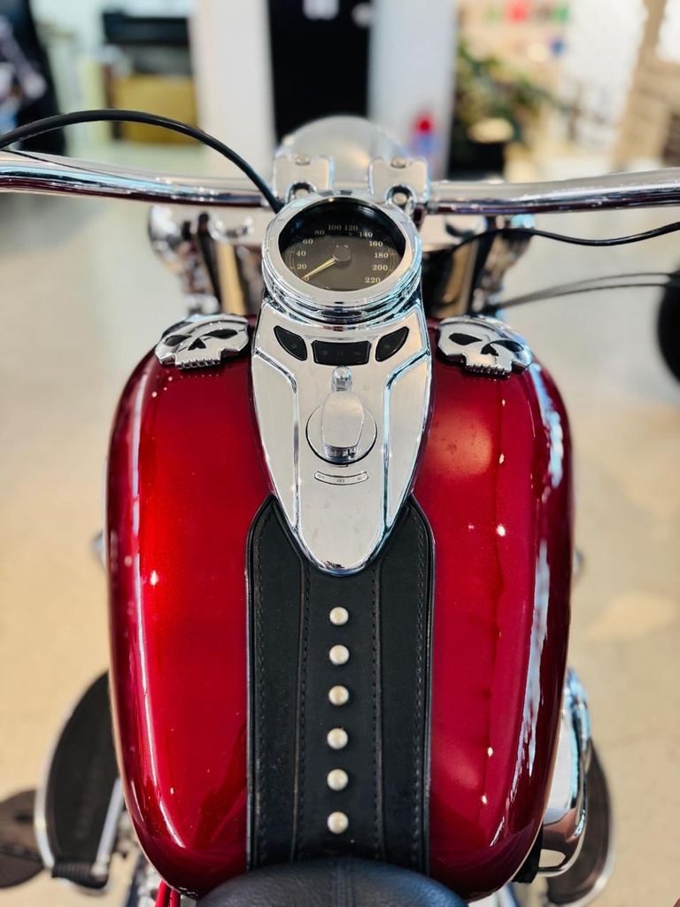 MOTOCICLETA HERITAGE CLASSIC FLSTC HARLEY DAVIDSON