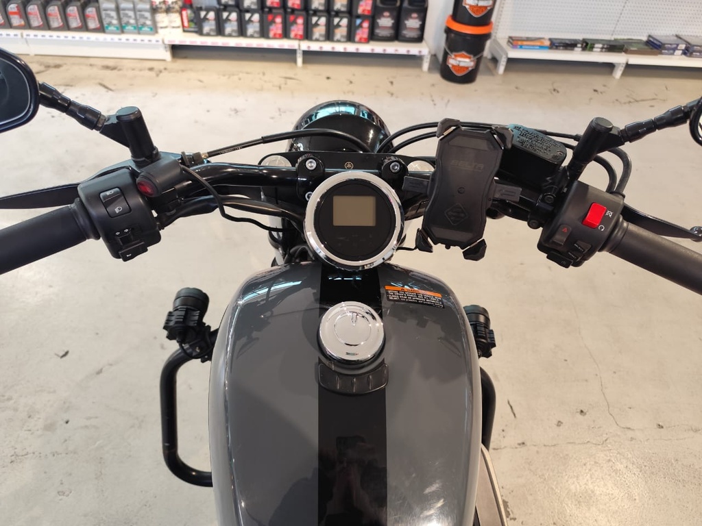 MOTOCICLETA XL1200 CUSTOM HARLEY DAVIDSON