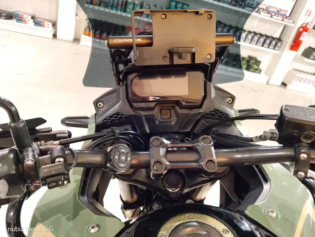 MOTO-3.webp