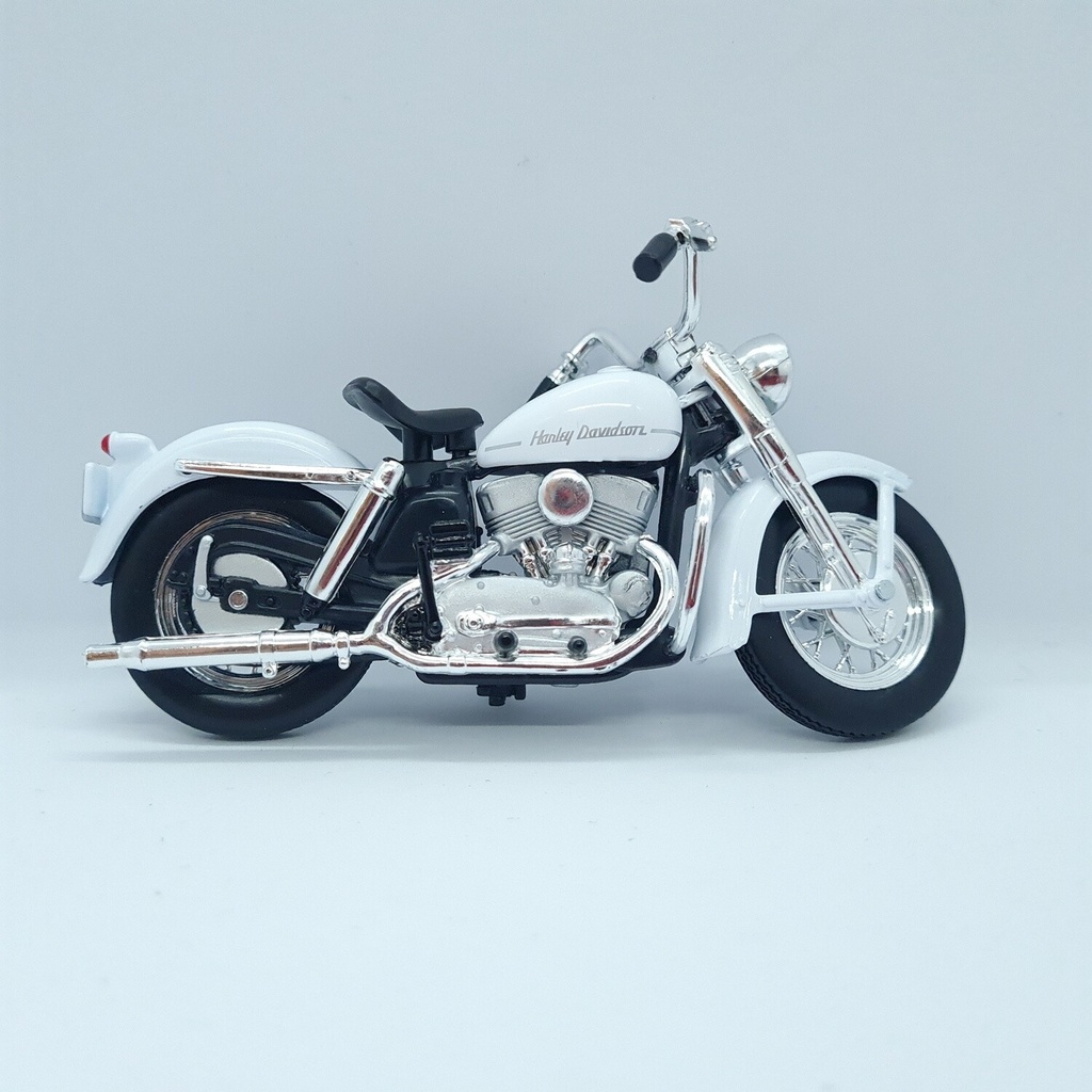 1:18 H-D Motorcycles, Series 37