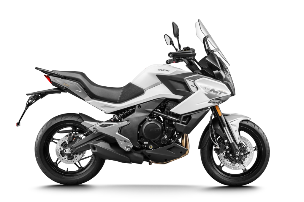 MOTOCICLETA 700MT BLANCA CFMOTO
