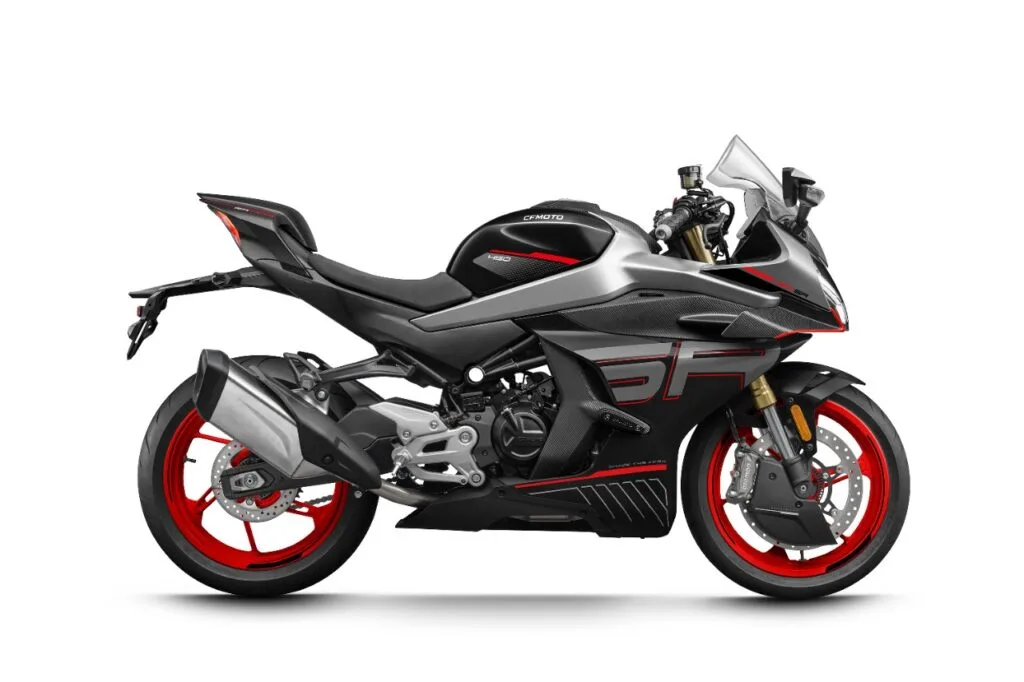 MOTOCICLETA 450SR NEGRA CFMOTO