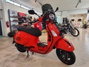 MOTOCICLETA VESPA GTS300