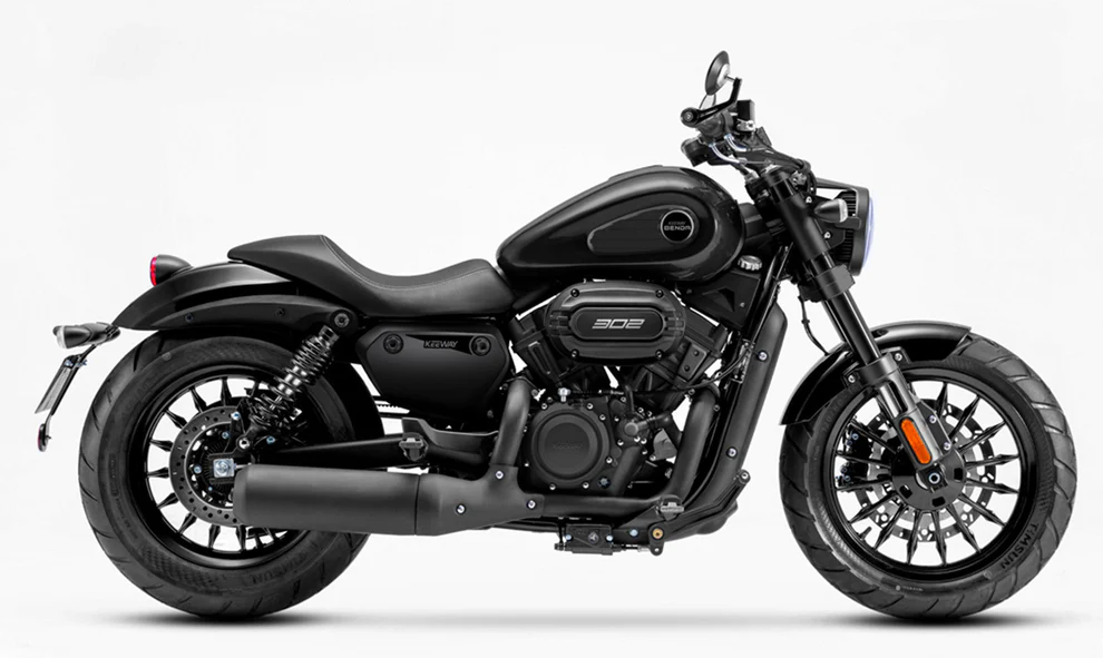 MOTOCICLETA V 302C KEEWAY NEGRA