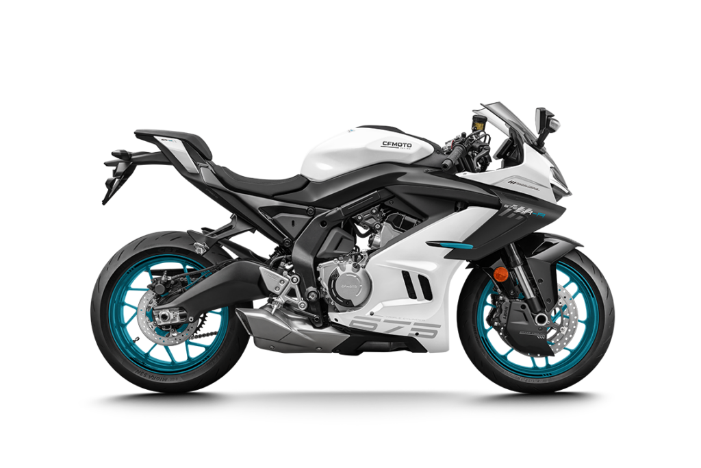 MOTOCICLETA 675SR-R CFMOTO BLANCA
