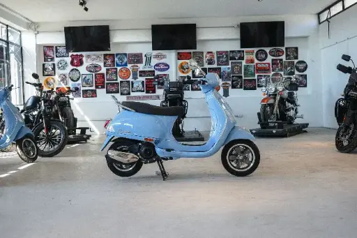 Vespa VXL 150cc Celeste